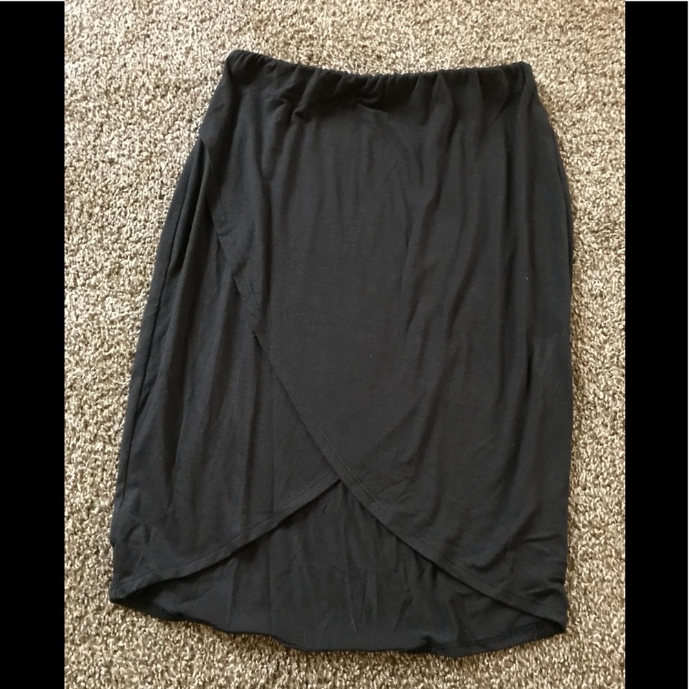 Maurice’s Black Midi Skirt.